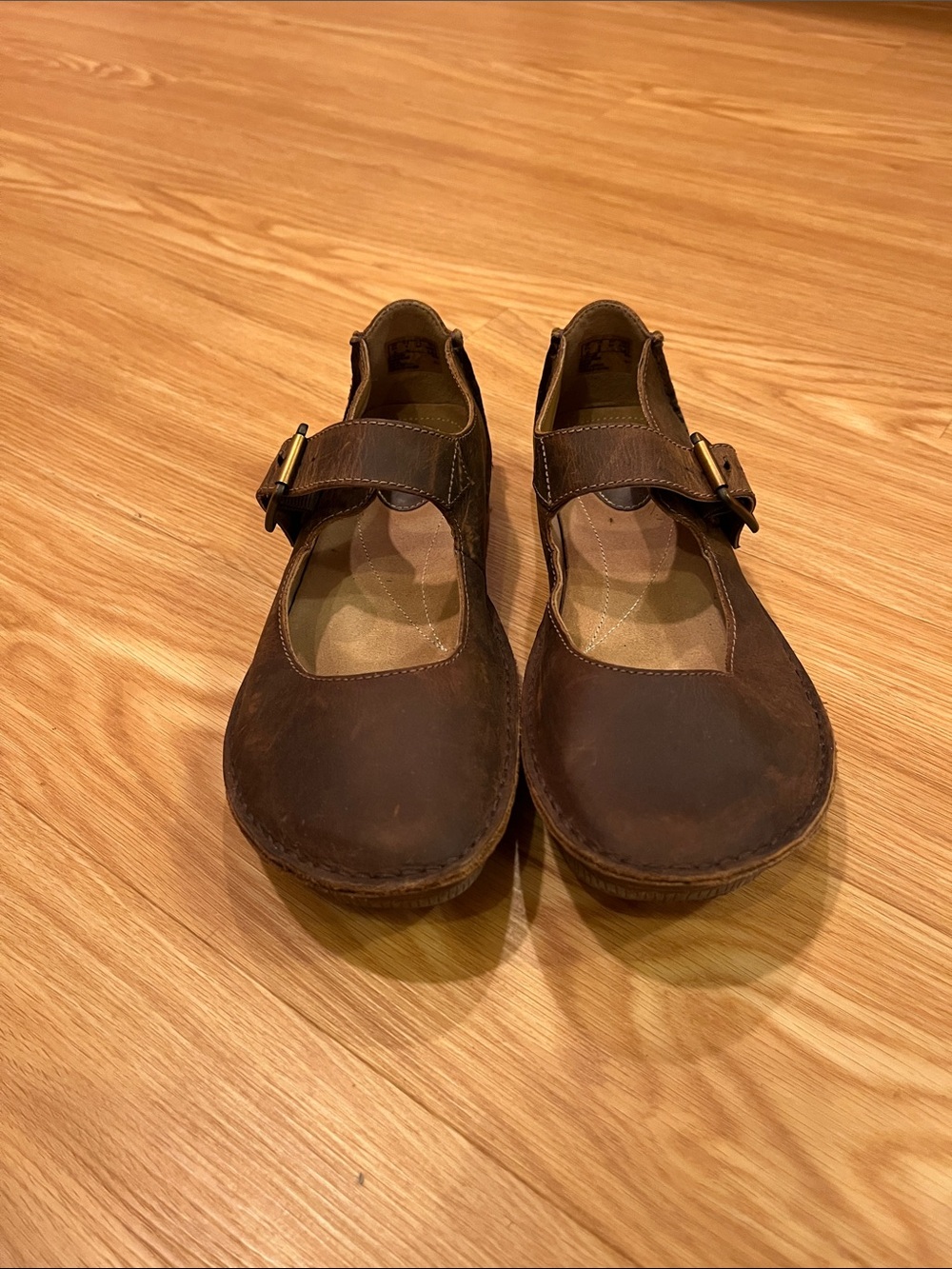 Clarks Brown Women’s Mary Jane Buckle Shoes